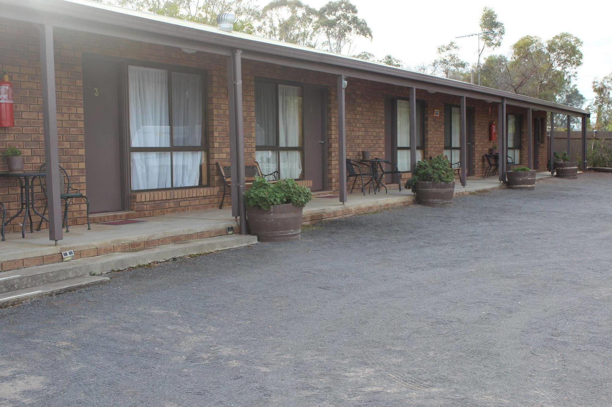 ดูนอลลี โกลเดน ไทรแองเกิล โมเต็ล Dunolly ภายนอก รูปภาพ